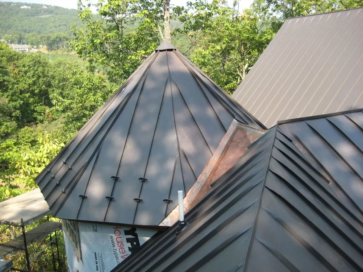Professional Gutter Cleaning by Craftsman Roofing in Loma Linda